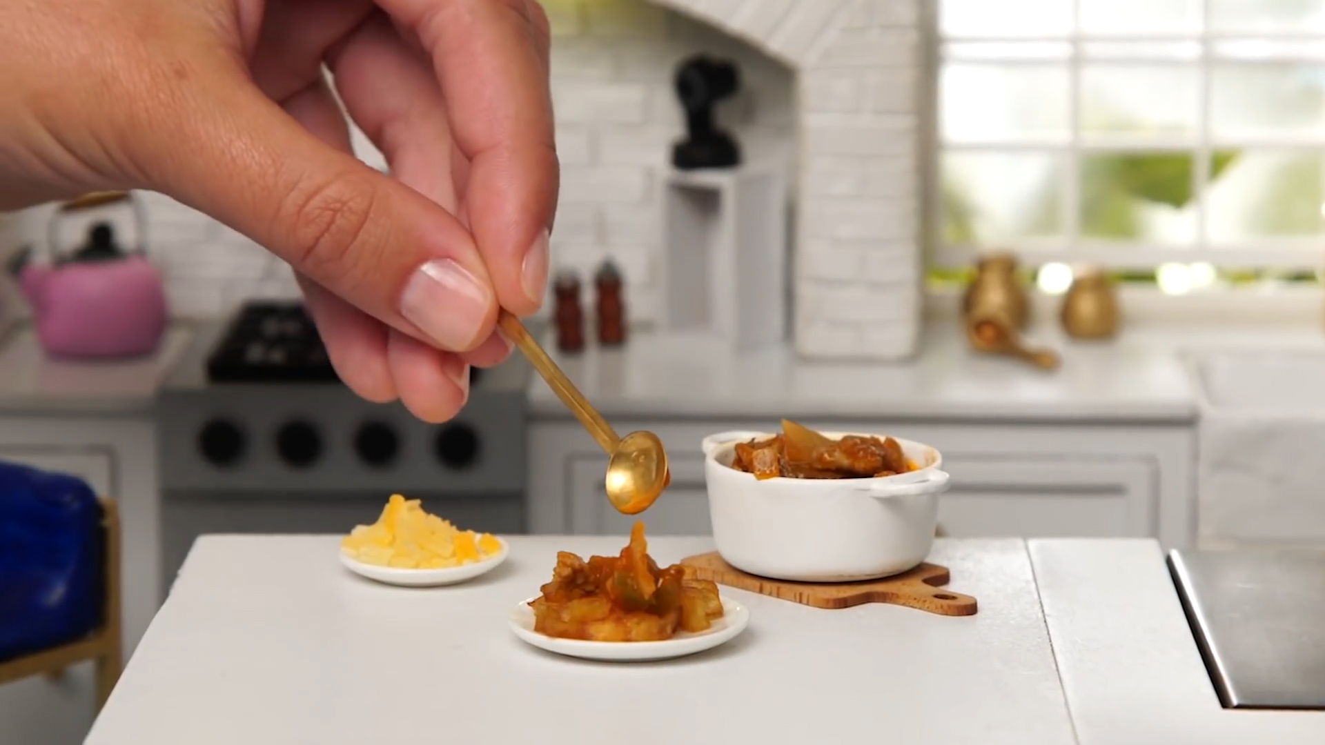 Tiny Kitchen set Selena + Chef